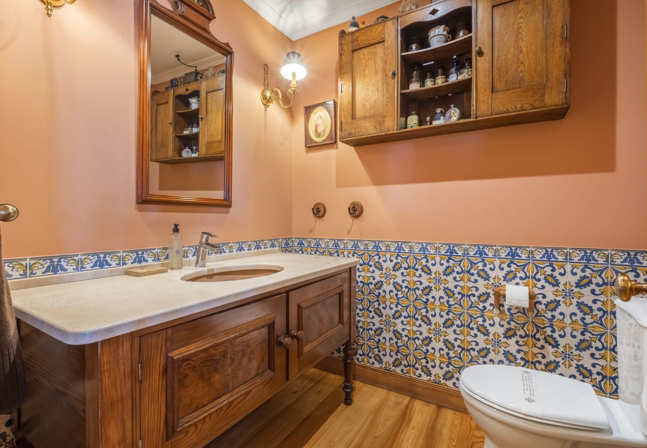 House in Funchal - Vila Botânica - By WeHostMadeira