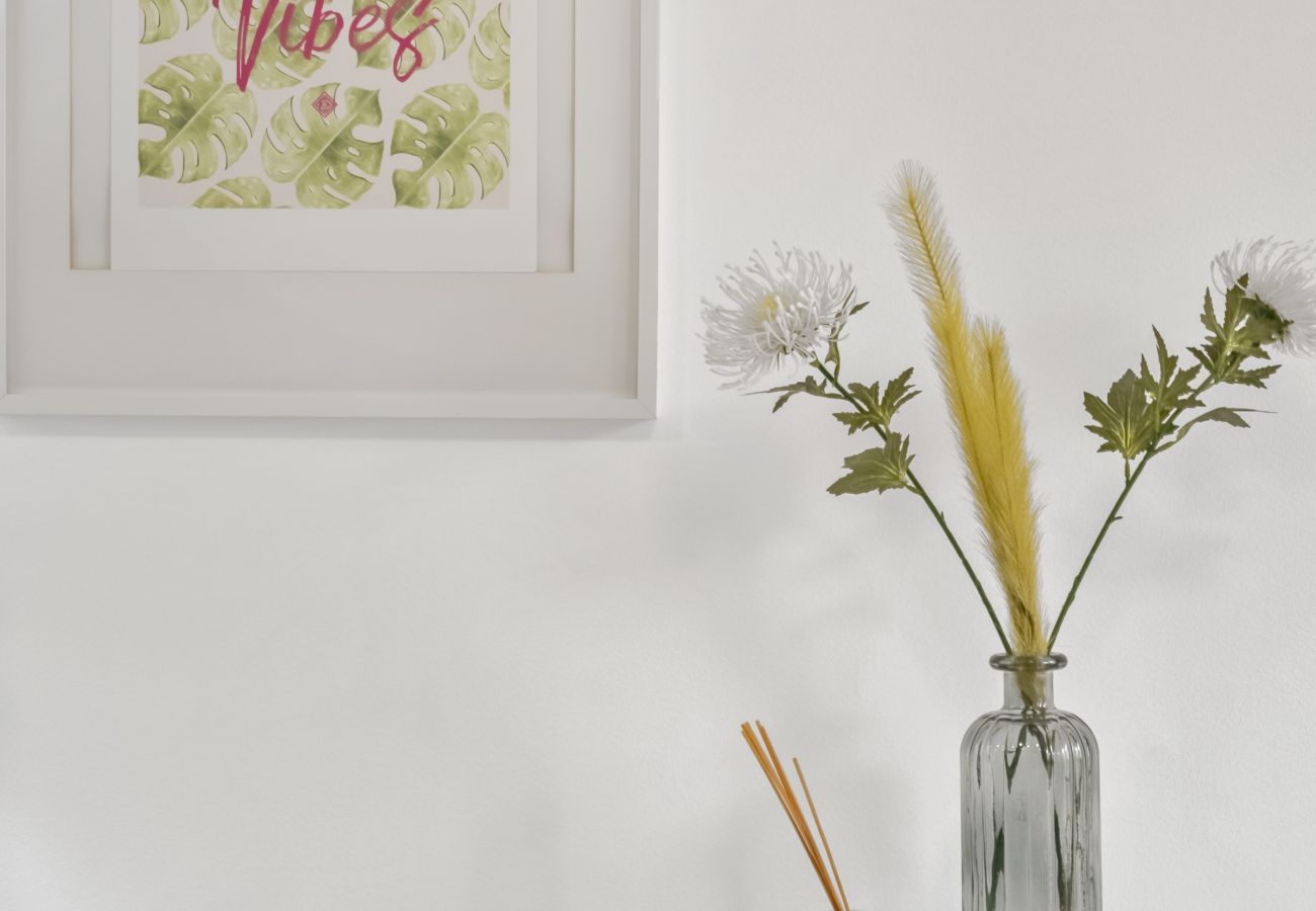 Apartment in Funchal - Netos Apartment - By WeHostMadeira
