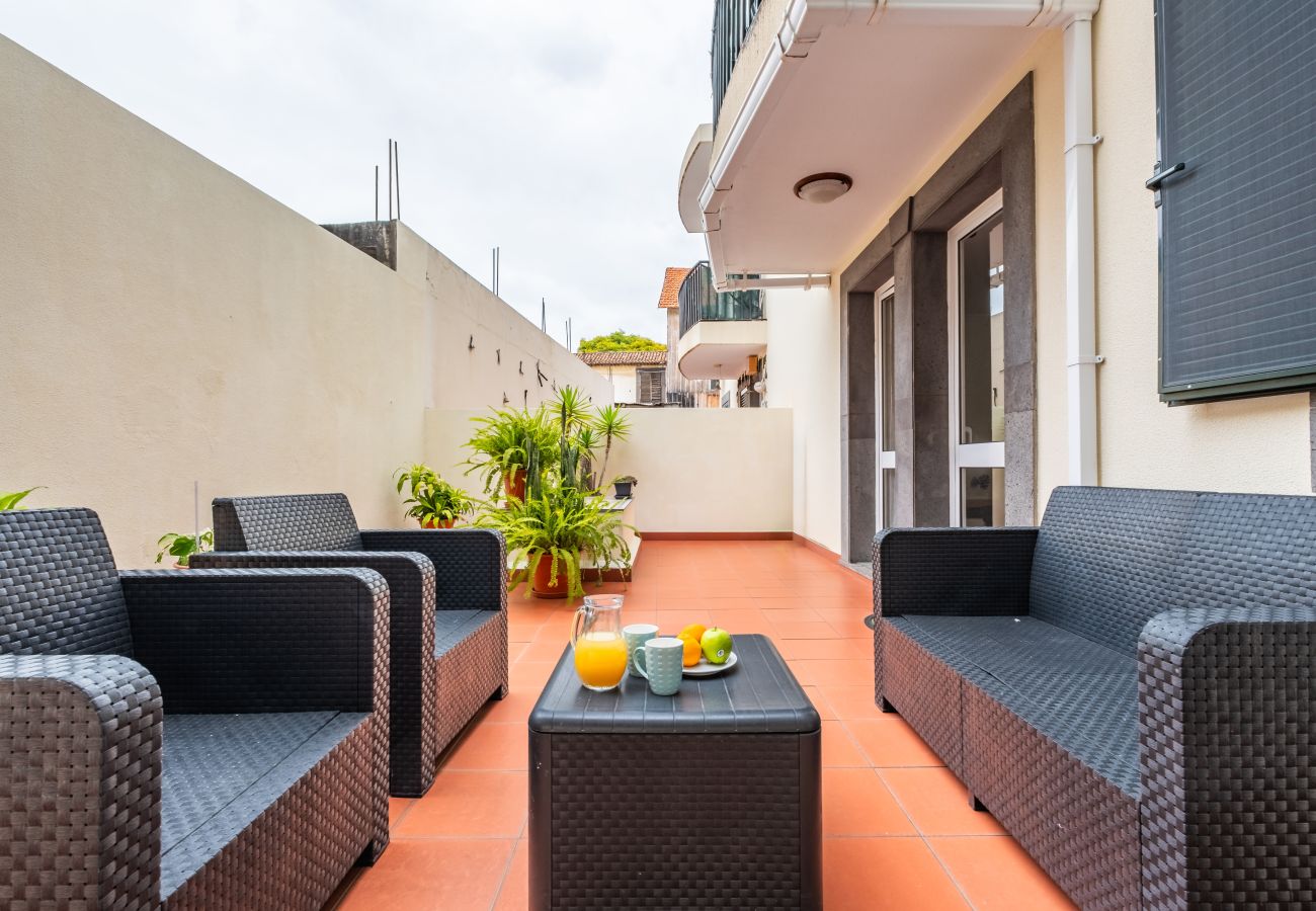 Apartment in Funchal - Netos Apartment - By WeHostMadeira
