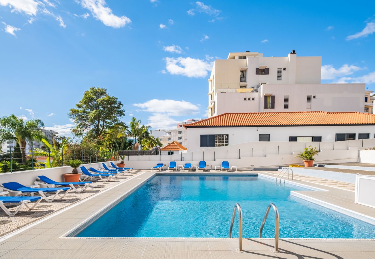 Apartment in Funchal - Casa Branca 360 - Penthouse - By WeHostMadeira
