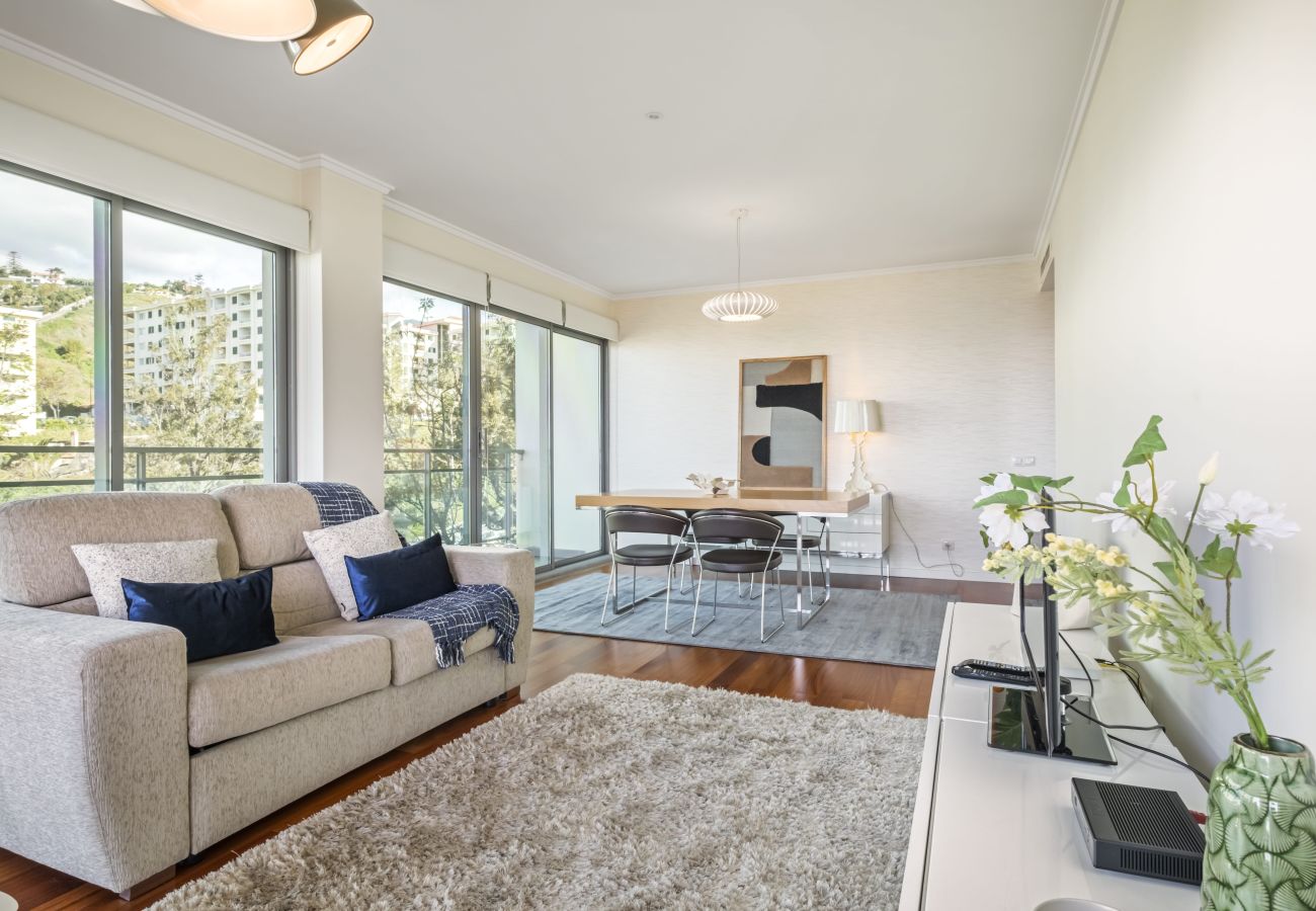 Apartment in Funchal - Monumental Apartment - By WeHostMadeira