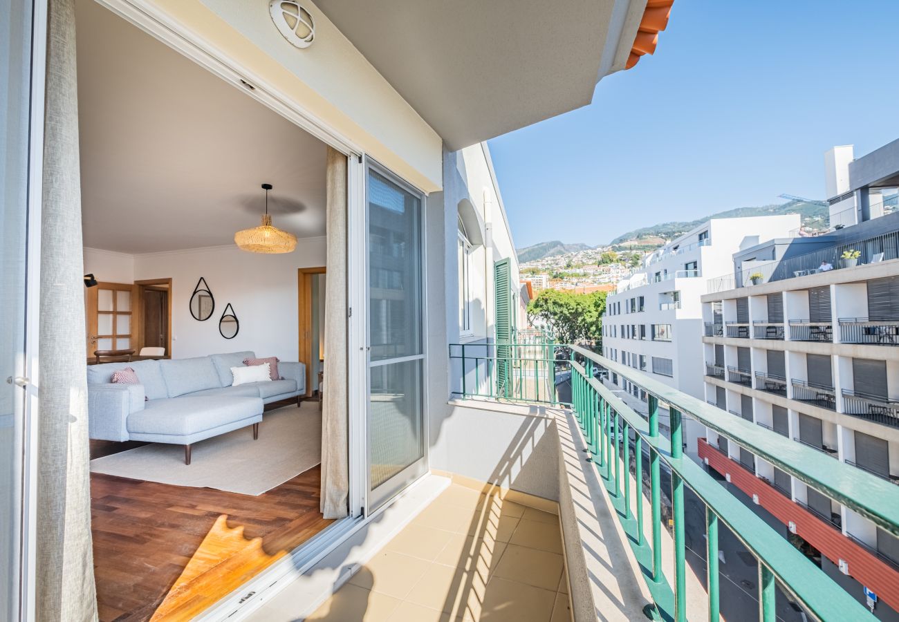 Apartment in Funchal - Pateo do Carmo - By WeHostMadeira