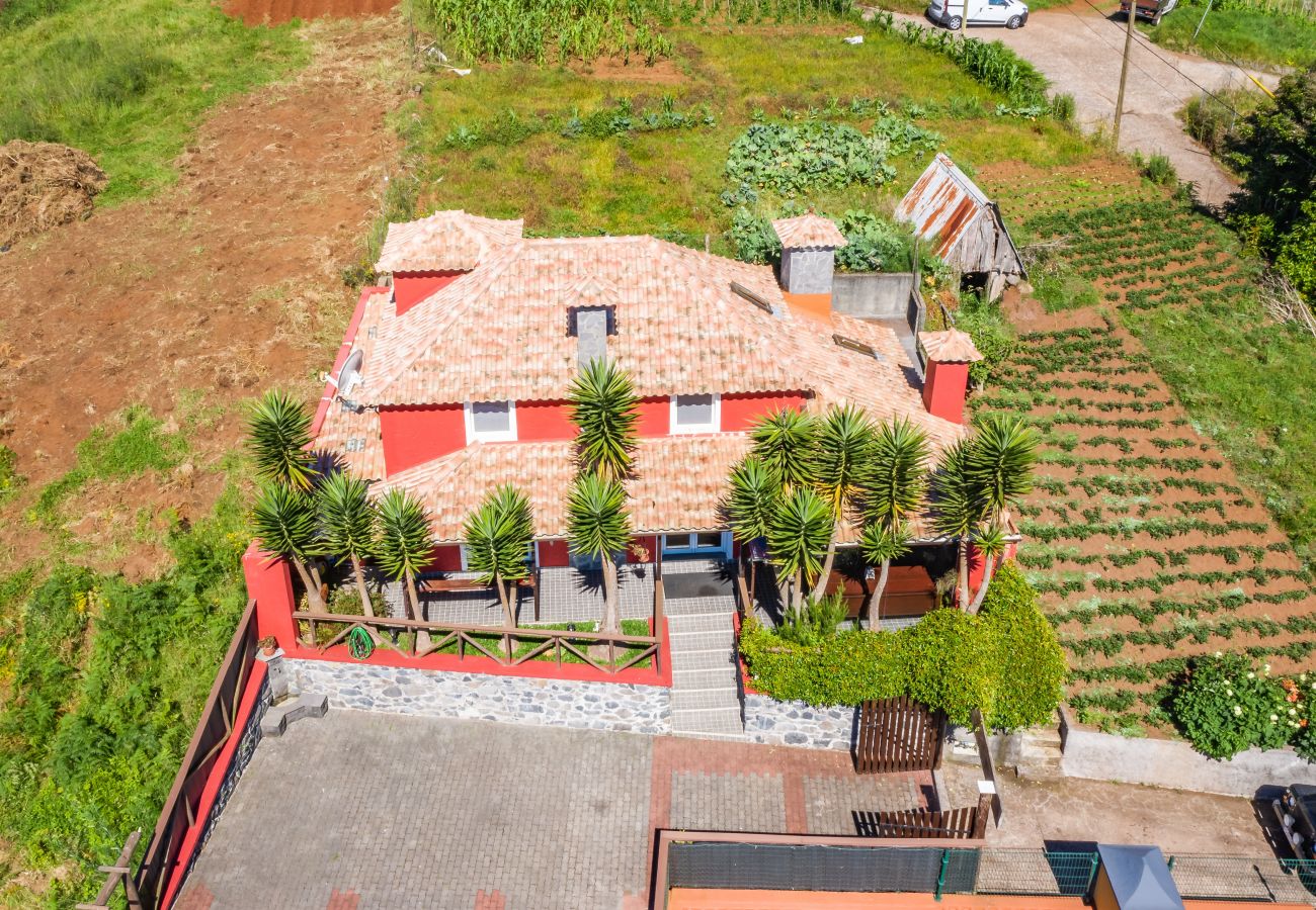 House in Santana - São Jorge Cottage - By WeHostMadeira
