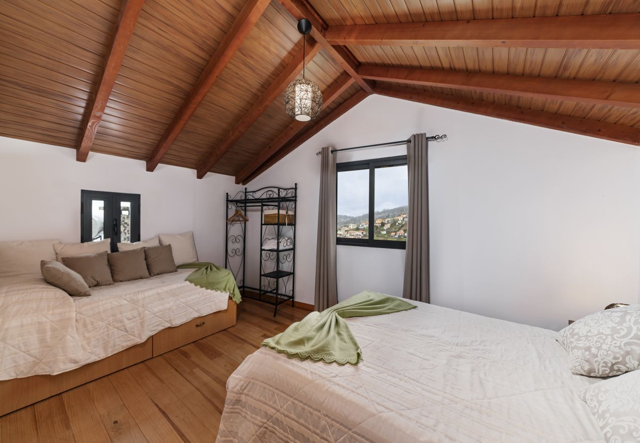 House in Calheta - Refúgio da Serra - By WeHostMadeira