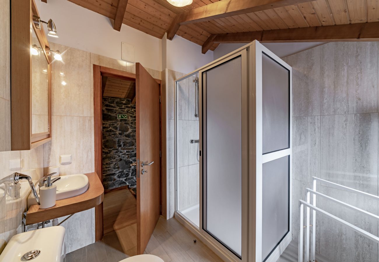 House in Calheta - Refúgio da Serra - By WeHostMadeira