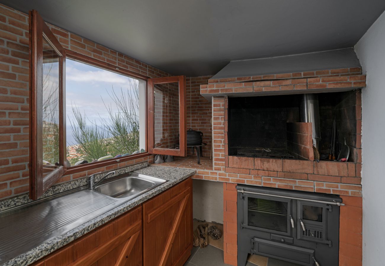 House in Calheta - Refúgio da Serra - By WeHostMadeira