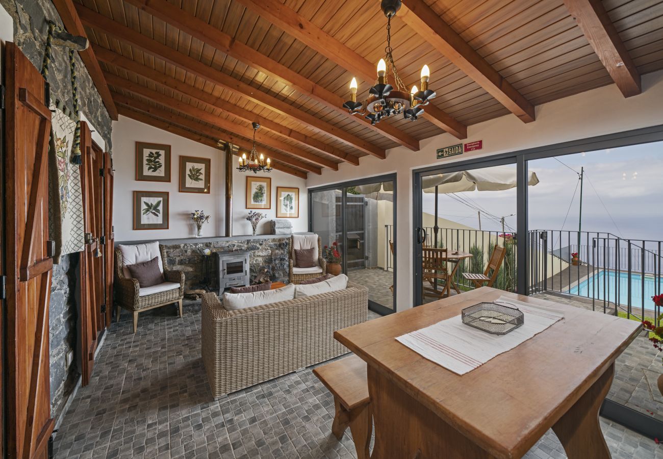 House in Calheta - Refúgio da Serra - By WeHostMadeira