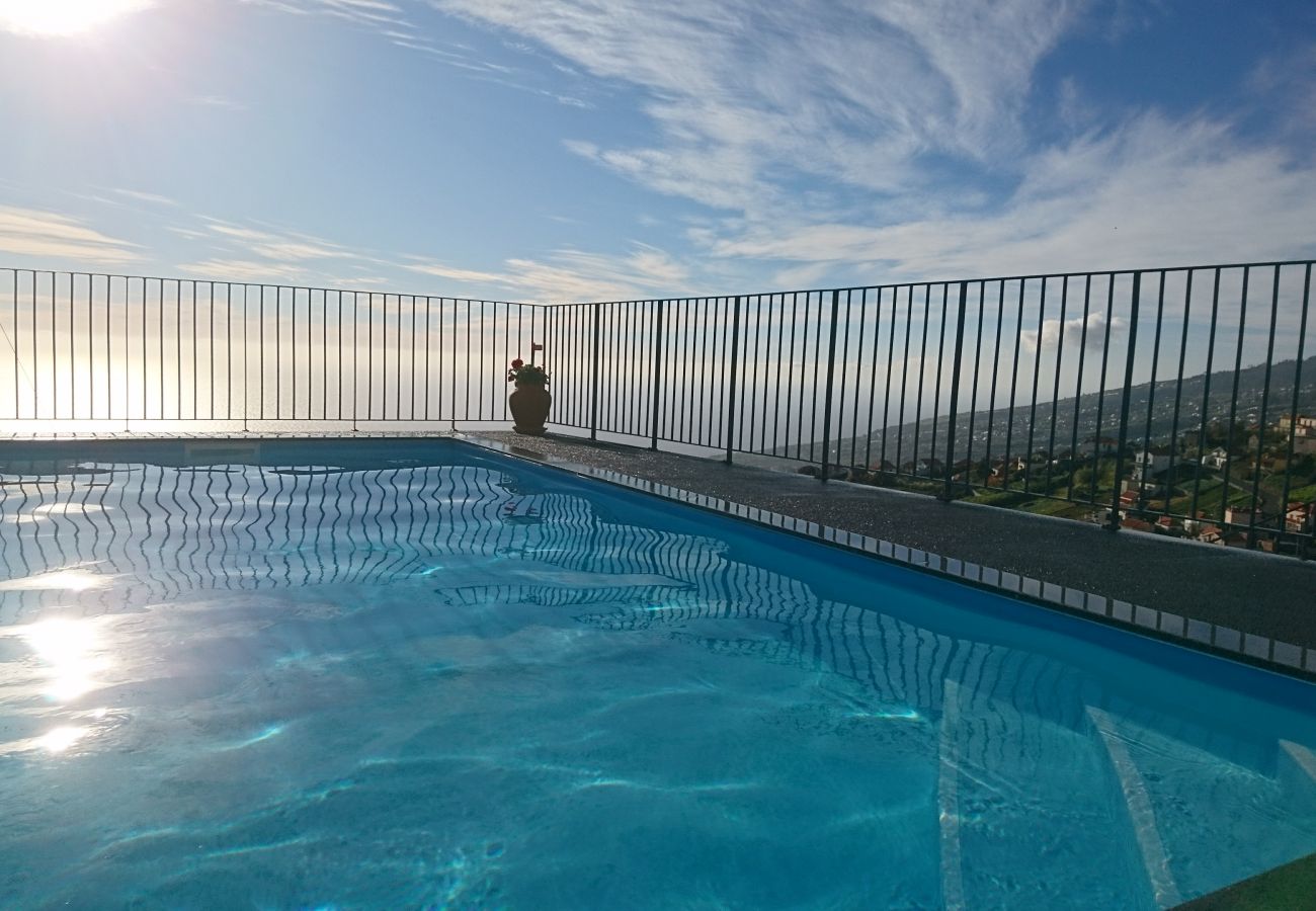 House in Calheta - Refúgio da Serra - By WeHostMadeira