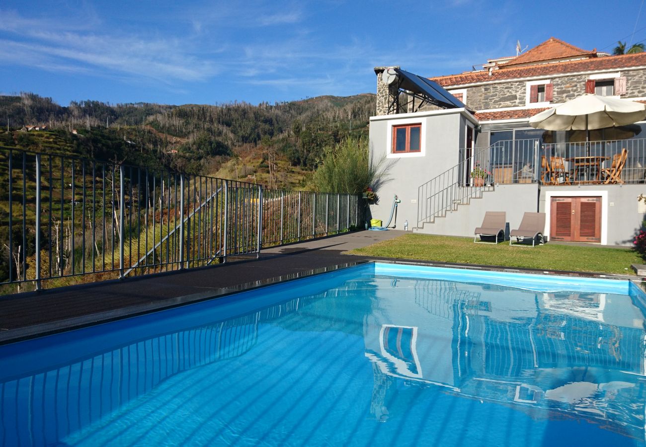 House in Calheta - Refúgio da Serra - By WeHostMadeira