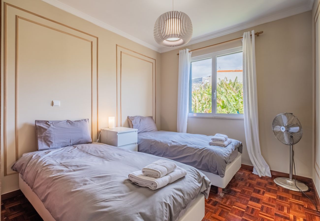 Apartment in Câmara de Lobos - Sea View  - By WeHostMadeira