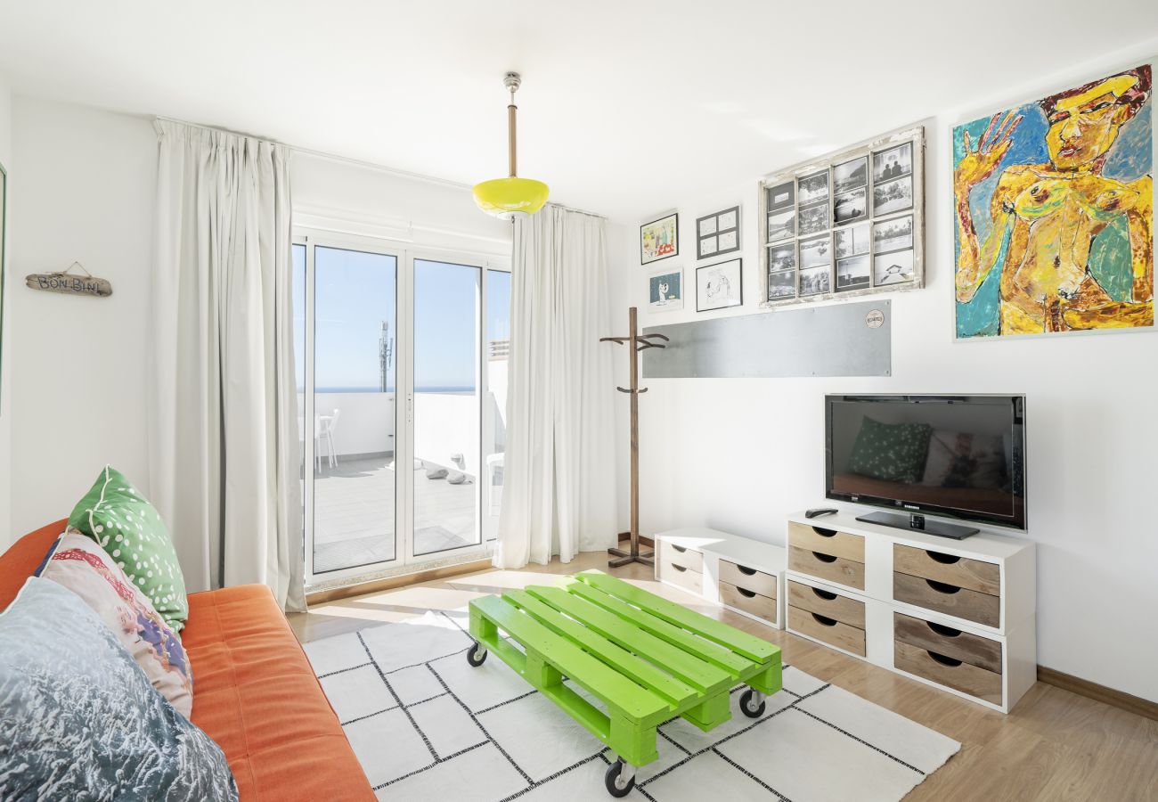 Apartment in Funchal - Rooftop Funchal - By WeHostMadeira
