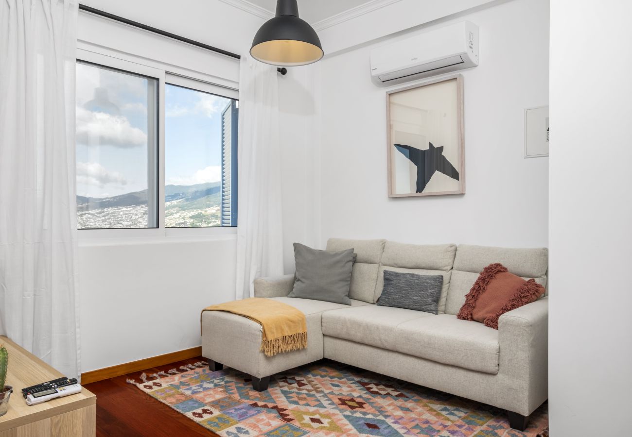 Apartment in Funchal - Casa da Ângela - By WeHostMadeira