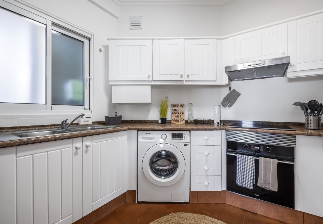 Apartment in Funchal - Casa da Ângela - By WeHostMadeira