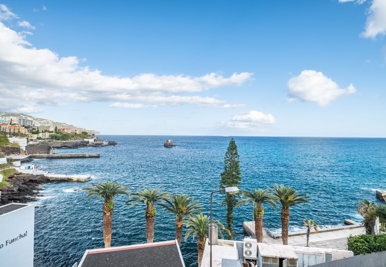 Studio in Funchal - Studio Mar - by WeHostMadeira