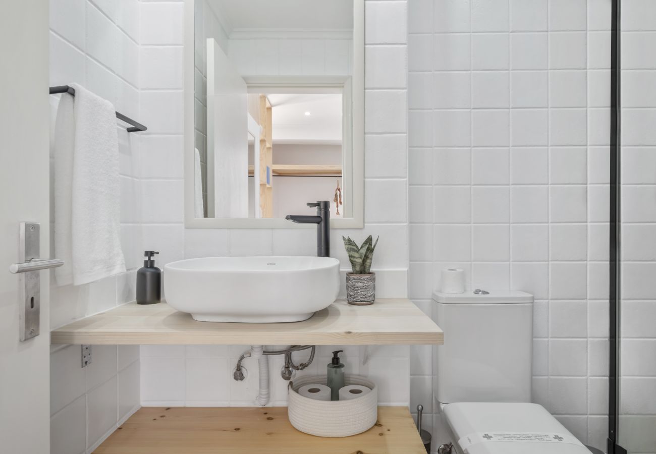 Studio in Funchal - Studio Mar - by WeHostMadeira
