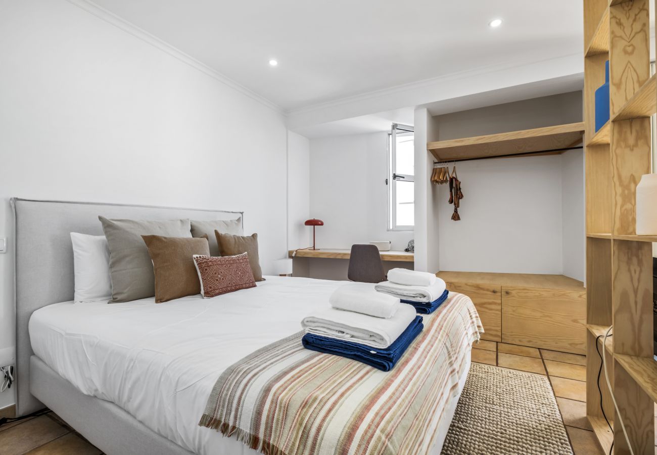 Studio in Funchal - Studio Mar - by WeHostMadeira