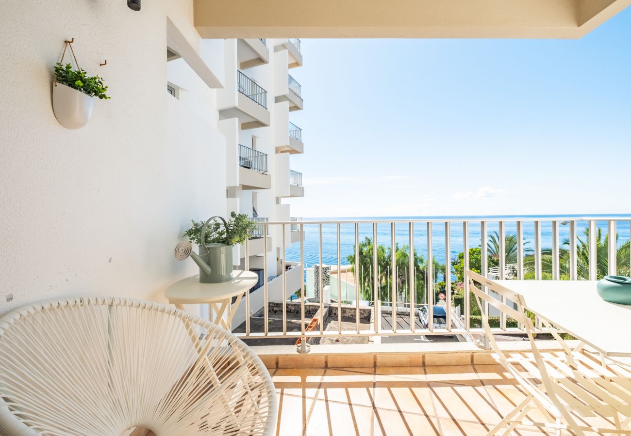 Studio in Funchal - Studio Mar - by WeHostMadeira