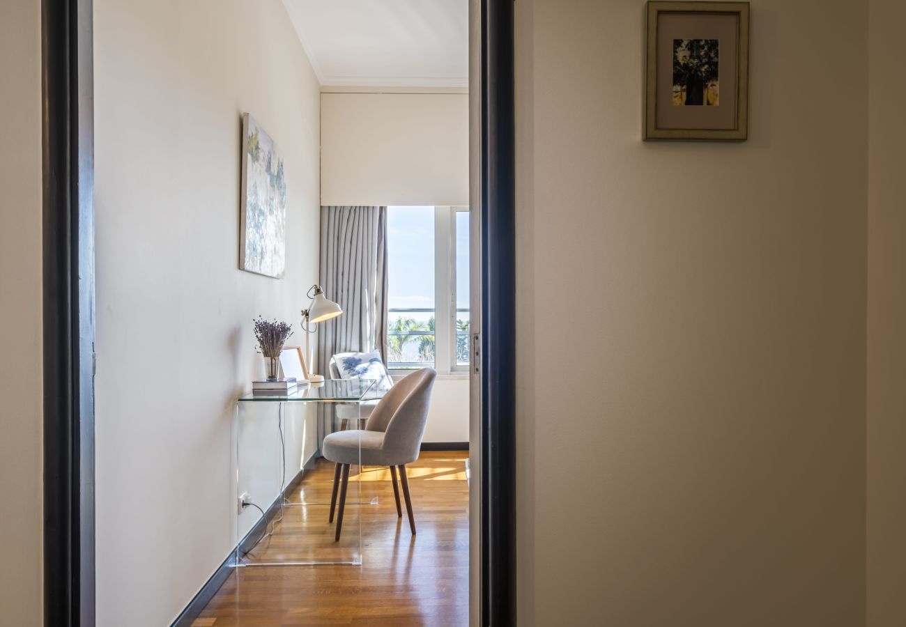 Apartment in Funchal - Lavender - By WeHostMadeira