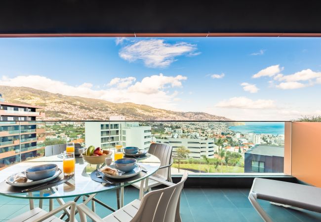 Apartment in Funchal - Apartment Bay View - By WeHostMadeira