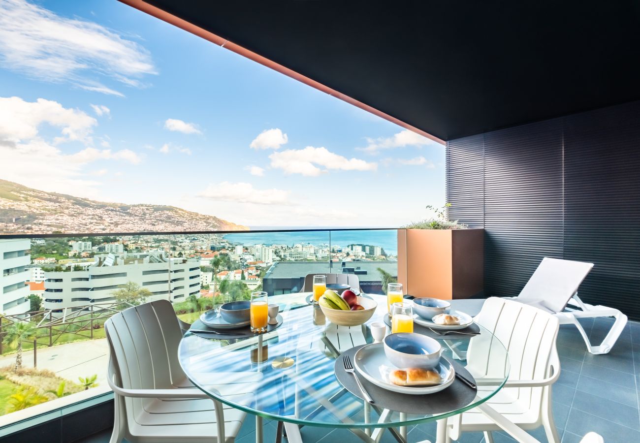 Apartment in Funchal - Apartment Bay View - By WeHostMadeira