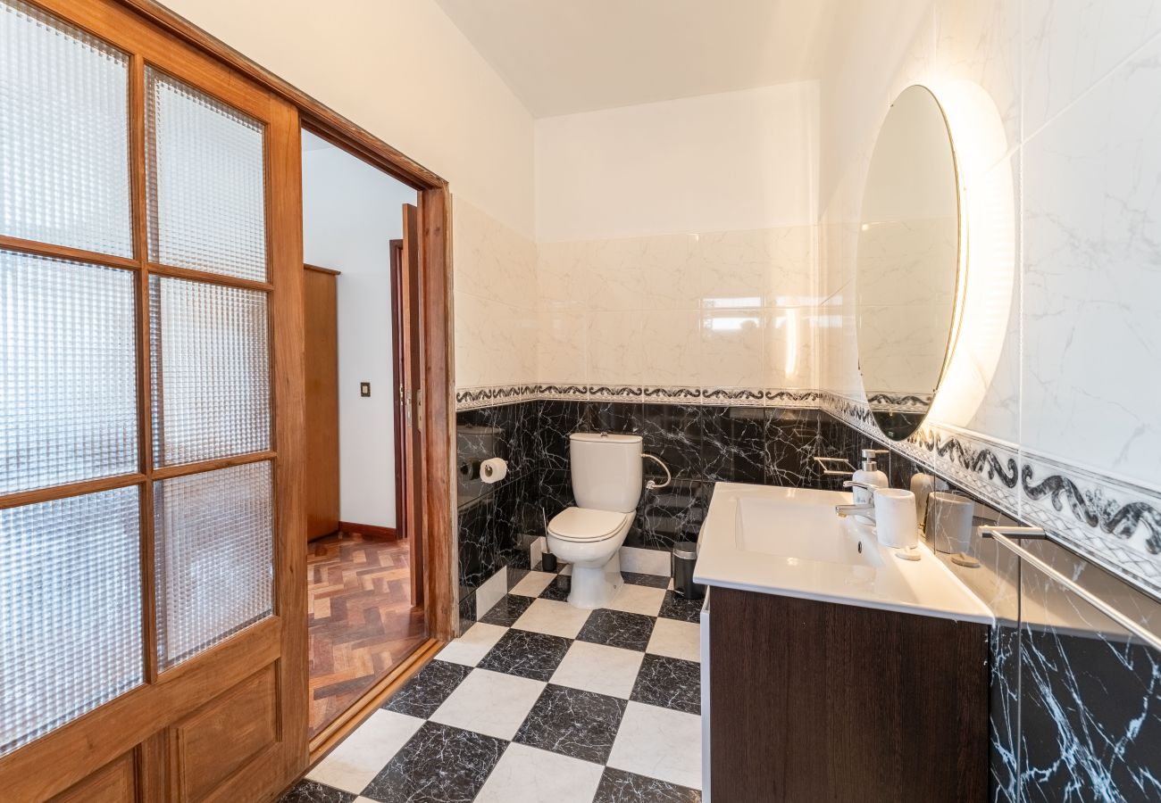 House in Porto Santo - Sailor House - By WeHostMadeira