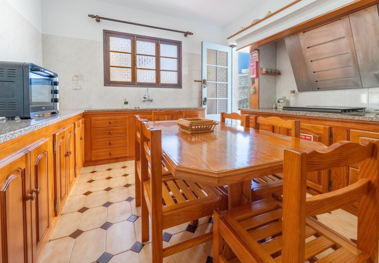 House in Porto Santo - Sailor House - By WeHostMadeira