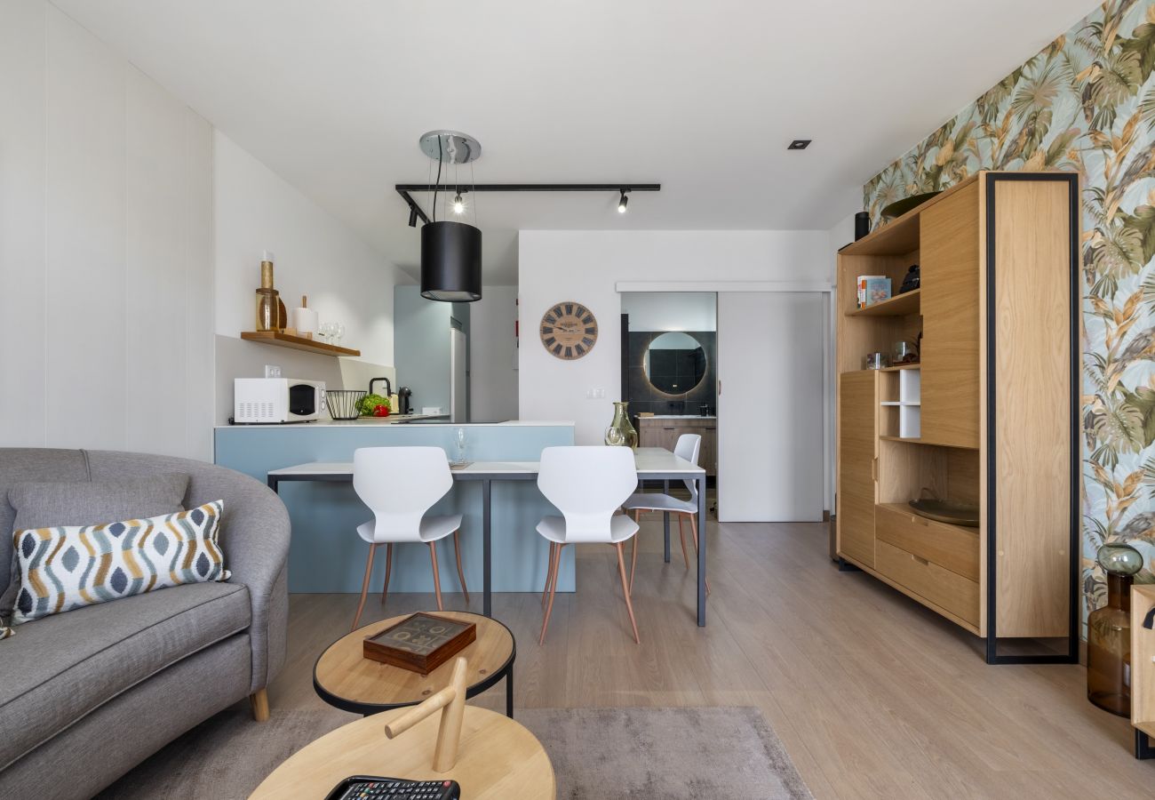Studio in Santa Cruz - Casa das Rosas - By WeHostMadeira