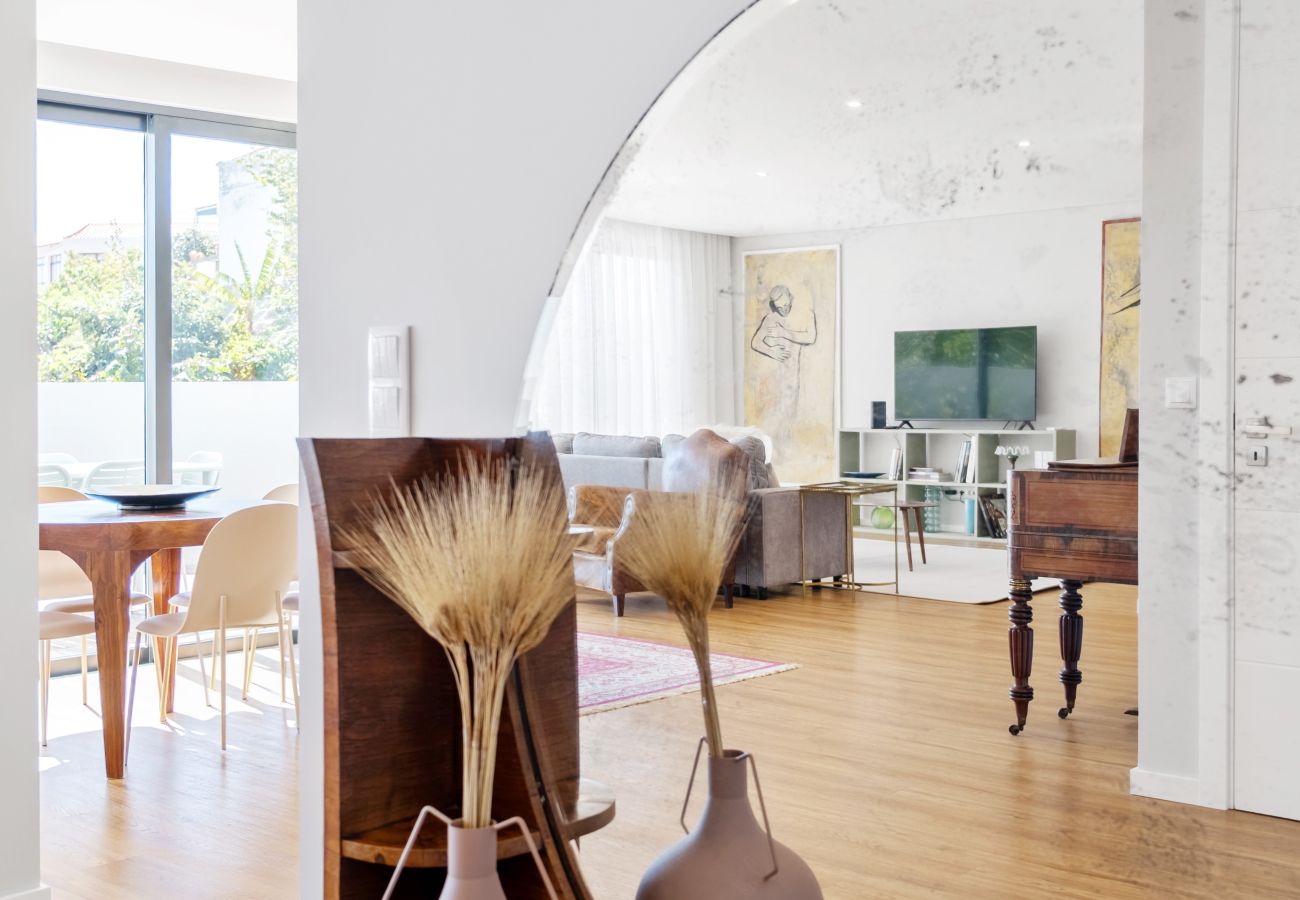 House in Funchal - Art House - By WeHostMadeira