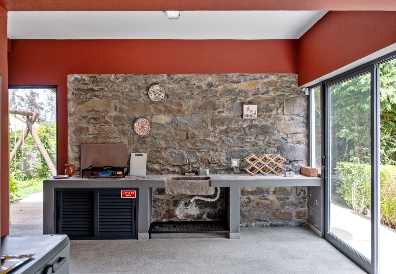 House in Porto Moniz - Sweet Orchard Escape - By WeHostMadeira