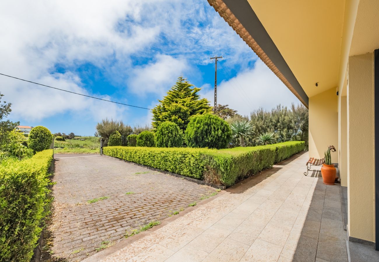 House in Porto Moniz - Sweet Orchard Escape - By WeHostMadeira