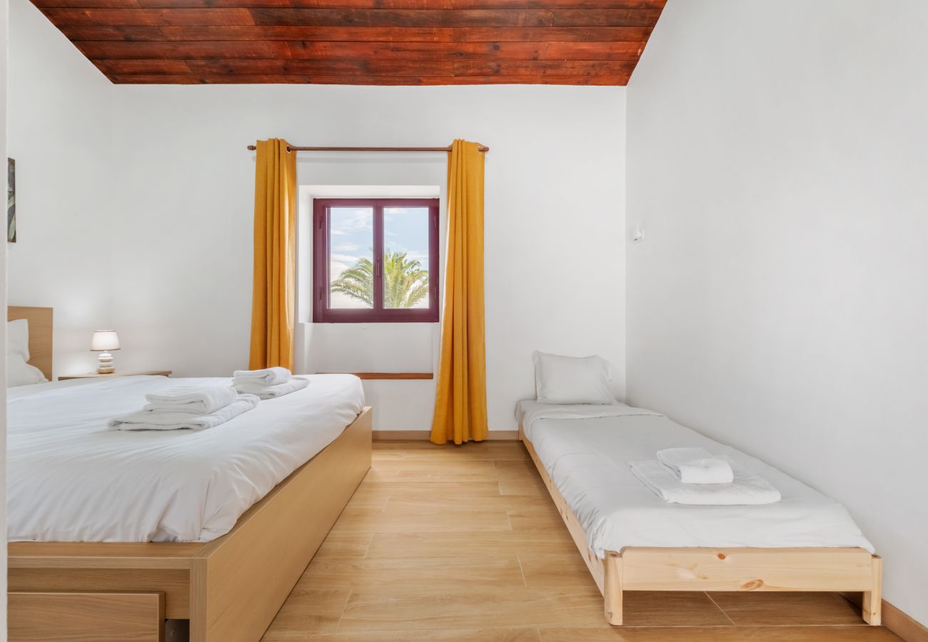 House in Porto Santo - Casa Forno de Cal - By WeHostMadeira