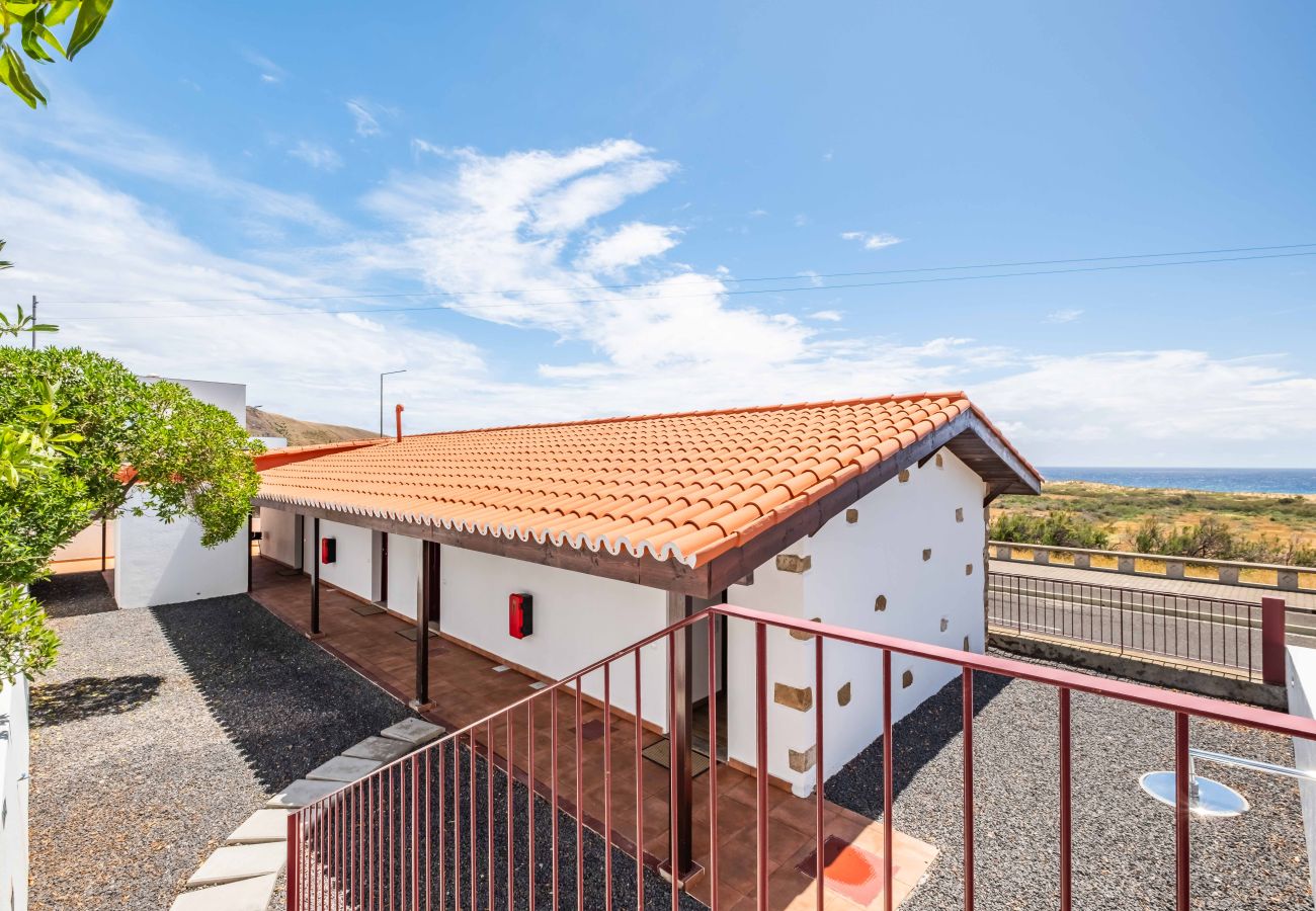 House in Porto Santo - Casa Forno de Cal - By WeHostMadeira
