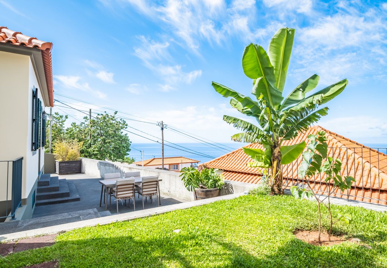 House in Funchal - Funchal Sea View - By WeHostMadeira